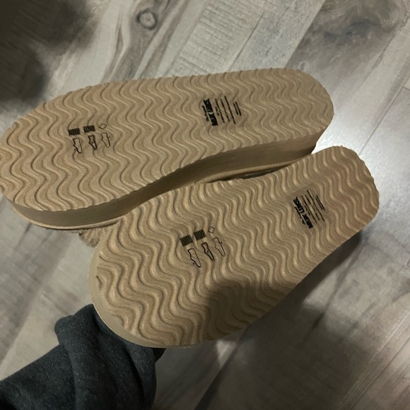 NWT Muk Luks Kirstey Slide Sz L (9-10) - Picture 5 of 7